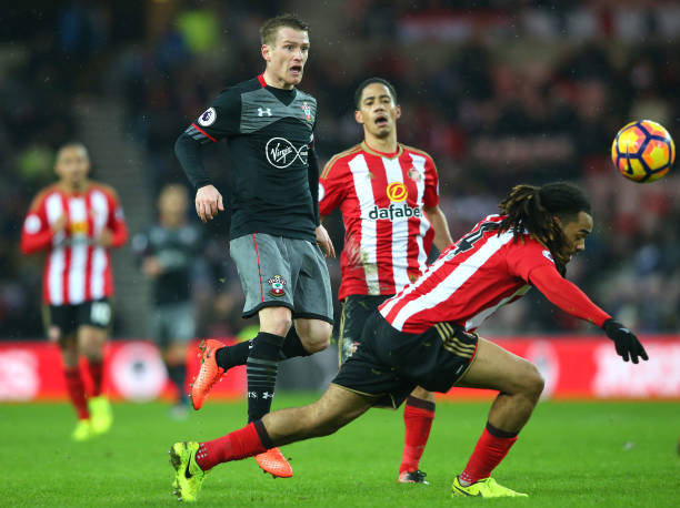 巴萨签下阿 巴萨签下阿